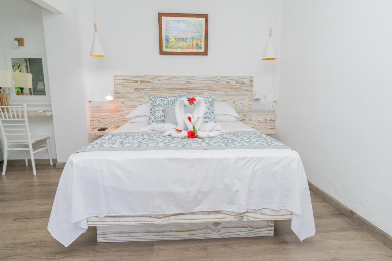 Romance Bungalows Beau Vallon  Eksteriør billede