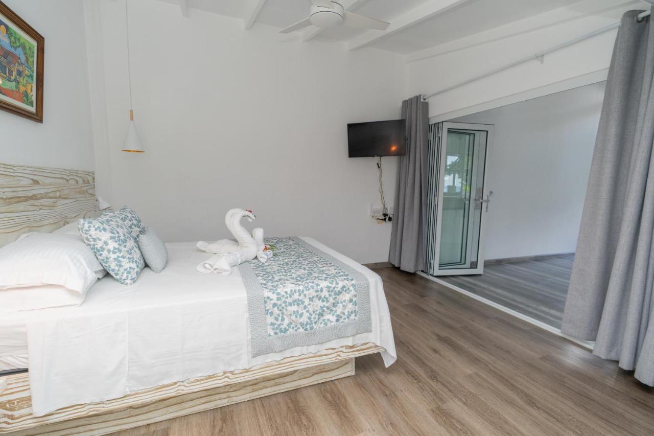 Romance Bungalows Beau Vallon  Eksteriør billede
