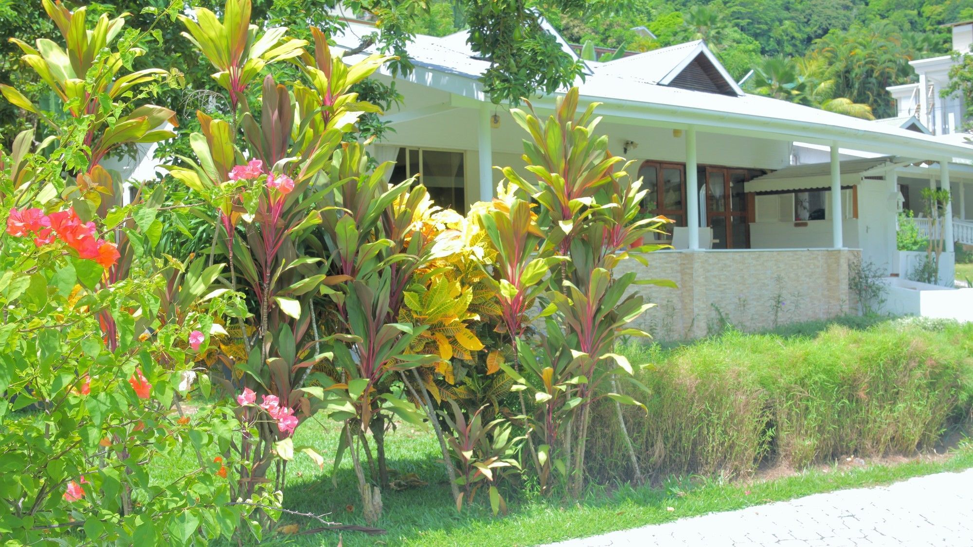 Romance Bungalows Beau Vallon  Eksteriør billede